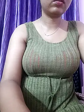 Snapshot of Nia__09 chatting on September 2025 07:35:01 PM Nia 09 online show from September 2025 07:35:01 PM