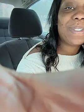 Snapshot of 1Topgyal chatting on December 2025 04:35:02 PM 1Topgyal online show from December 2025 04:35:02 PM