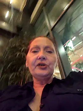 dominatrixredsonyja online show from December 2025 03:52:02 PM