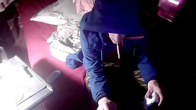 Snapshot of xxxTony999 chatting on December 2024 11:51:01 PM xxxTony999 online show from December 2024 11:51:01 PM