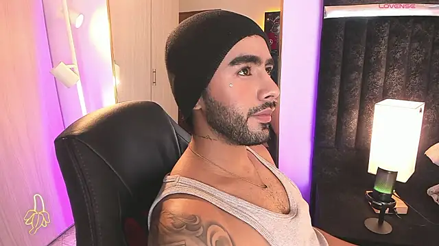 ItsMeEros online show from March 2026 10:38:02 PM