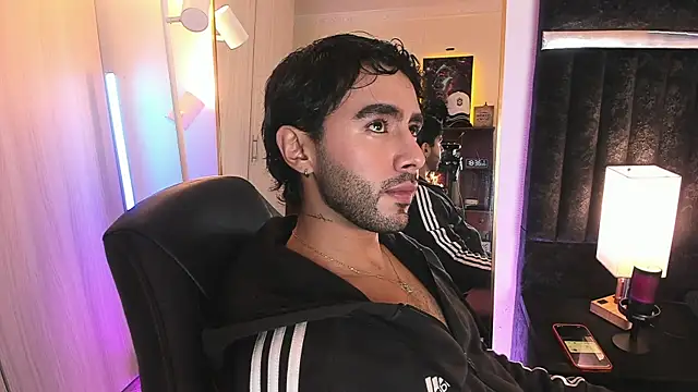 ItsMeEros online show from May 2026 11:36:01 PM