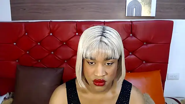 Snapshot of dirtydolltsx chatting on December 2025 02:17:02 AM dirtydolltsx online show from December 2025 02:17:02 AM