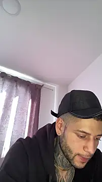  jamesleandros1 online show from March 2026 01:36:01 PM