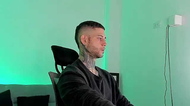  jamesleandros1 online show from July 2026 02:56:01 PM