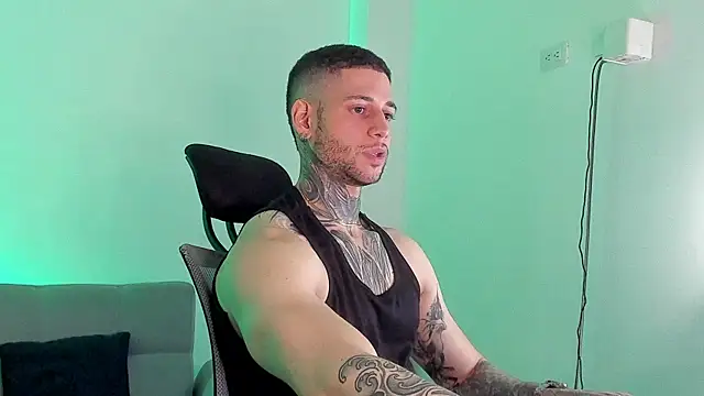  jamesleandros1 online show from July 2026 10:23:01 PM