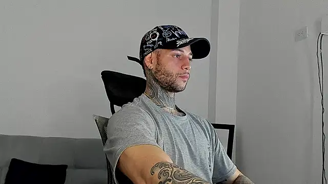  jamesleandros1 online show from July 2026 05:10:02 PM