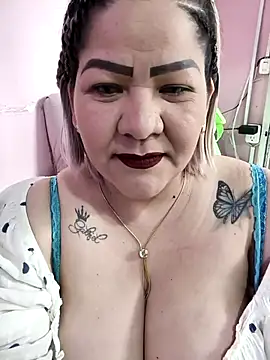 Dalessa Bigtits online show from May 2026 09:09:02 PM