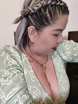 Dalessa Bigtits online show from July 2026 03:24:02 AM