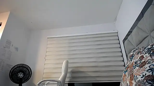 Snapshot of nana_levy chatting on February 2025 06:36:01 AM nana levy online show from February 2025 06:36:01 AM