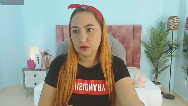 Snapshot of nana_levy chatting on December 2025 04:11:02 AM nana levy online show from December 2025 04:11:02 AM