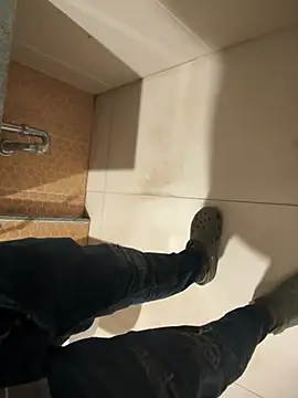 Snapshot of sunny27 chatting on February 2026 12:23:01 PM sunny27 online show from February 2026 12:23:01 PM