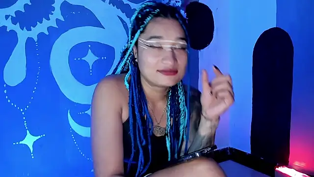 Eva Lee  online show from December 2024 06:48:02 AM