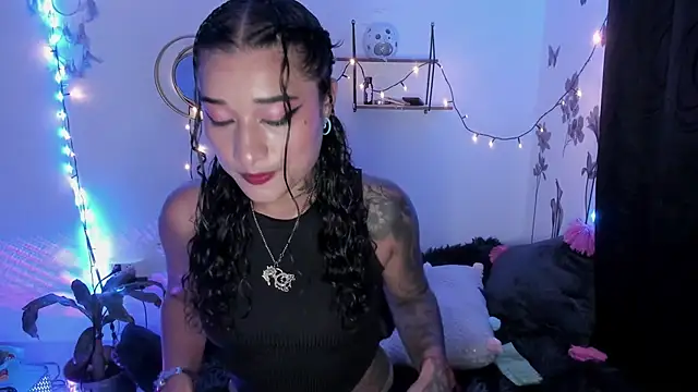 Eva Lee  online show from March 2025 06:26:02 AM