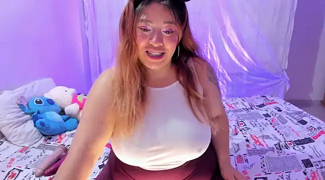 Snapshot of Fierymichef chatting on March 2025 07:38:01 PM Fierymichef online show from March 2025 07:38:01 PM