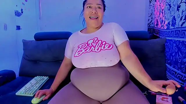 Snapshot of Fierymichef chatting on October 2025 05:52:01 PM Fierymichef online show from October 2025 05:52:01 PM