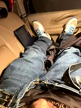 Snapshot of prekumstud chatting on September 2025 02:51:01 PM prekumstud online show from September 2025 02:51:01 PM