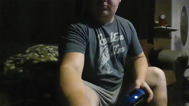 Snapshot of valhallacouple420 chatting on February 2025 03:50:01 AM valhallacouple420 online show from February 2025 03:50:01 AM