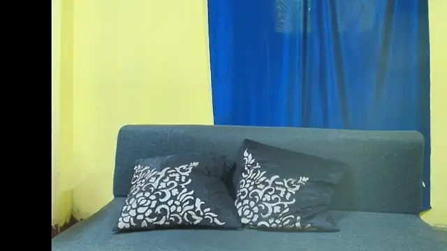 Snapshot of Cute_boy2000 chatting on November 2025 05:45:02 AM Cute boy2000 online show from November 2025 05:45:02 AM