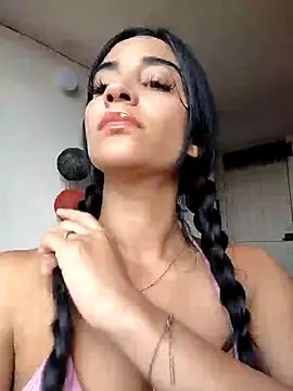 Snapshot of _nathaly_sweet chatting on February 2026 09:30:02 PM nathaly sweet online show from February 2026 09:30:02 PM