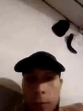 Snapshot of Bbryan chatting on September 2025 10:58:02 PM Bbryan online show from September 2025 10:58:02 PM