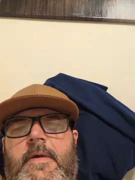 Louis504z online show from April 2026 11:48:02 AM