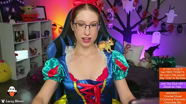 TheLaceyBloom online show from October 2025 01:27:02 AM