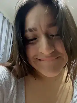 Snapshot of LuceroRm chatting on October 2025 03:51:02 AM LuceroRm online show from October 2025 03:51:02 AM