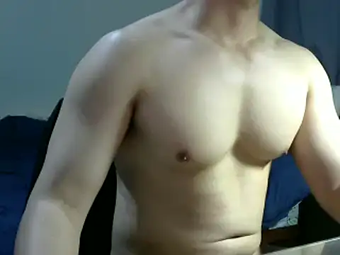 Snapshot of yellowoood chatting on March 2025 12:34:01 PM yellowoood online show from March 2025 12:34:01 PM