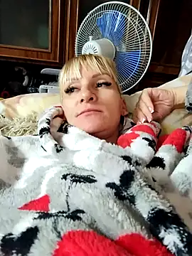 Snapshot of ulika1989 chatting on October 2025 11:42:02 AM ulika1989 online show from October 2025 11:42:02 AM