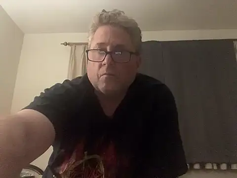 Snapshot of iwantutocum1X chatting on February 2026 10:03:02 AM iwantutocum1X online show from February 2026 10:03:02 AM