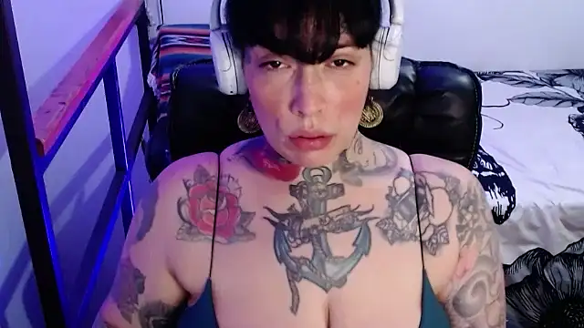 VampGirl1 online show from January 2025 09:07:01 PM