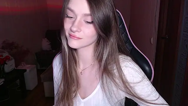 jeann elsaa online show from April 2026 09:56:02 PM