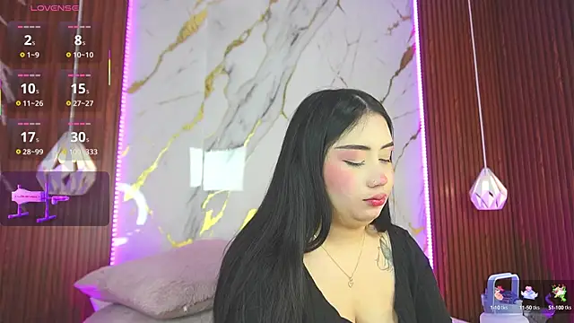 Snapshot of haylie_ chatting on February 2025 04:12:01 AM haylie online show from February 2025 04:12:01 AM