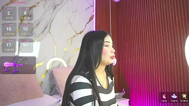 Snapshot of haylie_ chatting on March 2025 03:19:01 AM haylie online show from March 2025 03:19:01 AM