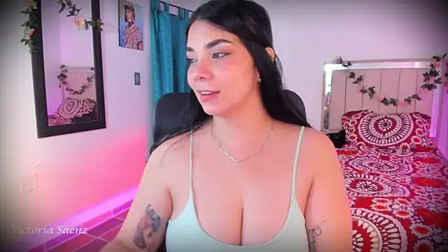 victoriaasaenz  online show from February 2026 12:15:02 AM