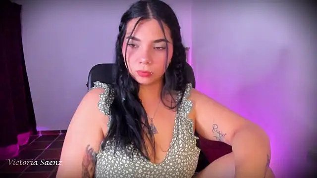 victoriaasaenz  online show from May 2026 01:00:01 AM