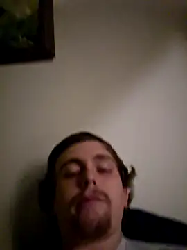 Snapshot of stonerkid578 chatting on February 2026 03:57:02 AM stonerkid578 online show from February 2026 03:57:02 AM