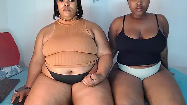 Snapshot of SexyAmeena2002 chatting on January 2026 09:28:01 PM SexyAmeena2002 online show from January 2026 09:28:01 PM