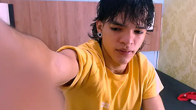 AlbertBernal69 online show from February 2025 02:19:02 AM