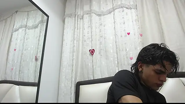 AlbertBernal69 online show from March 2025 07:35:02 AM