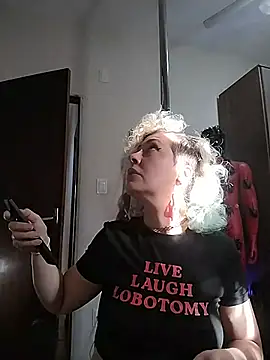 MariLouM online show from July 2026 06:53:01 PM