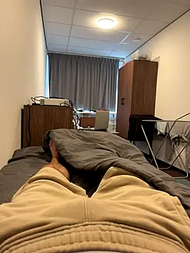 mihaixxx1 online show from September 2025 01:49:02 PM