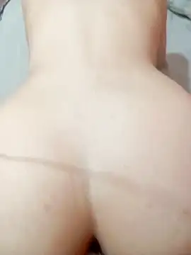 Snapshot of KHALIJIA-ARABIA-couple chatting on February 2025 09:03:02 PM KHALIJIA-ARABIA-couple online show from February 2025 09:03:02 PM