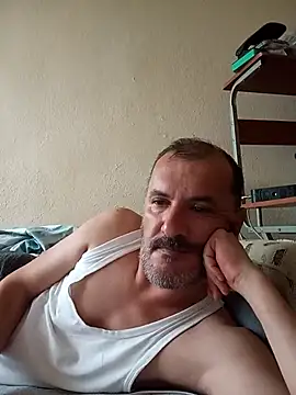 Snapshot of bestofyalcinturkey chatting on November 2025 02:17:01 PM bestofyalcinturkey online show from November 2025 02:17:01 PM