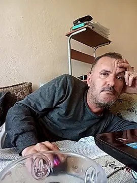 Snapshot of bestofyalcinturkey chatting on December 2025 11:04:02 AM bestofyalcinturkey online show from December 2025 11:04:02 AM