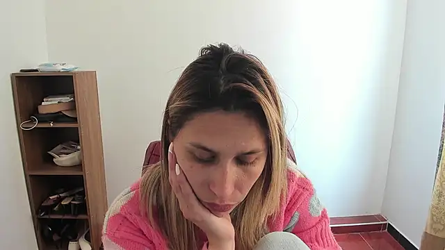 lauren ashlee online show from May 2026 04:36:02 PM