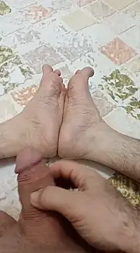 Hardapple01 online show from December 2024 12:44:02 AM