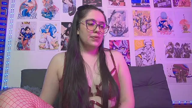 snowblack  online show from February 2025 12:30:02 PM