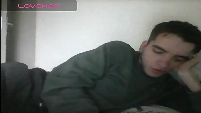 Tombgy07 online show from February 2025 02:38:02 PM